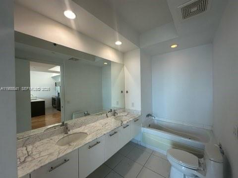 55 SE 6th St # 4100