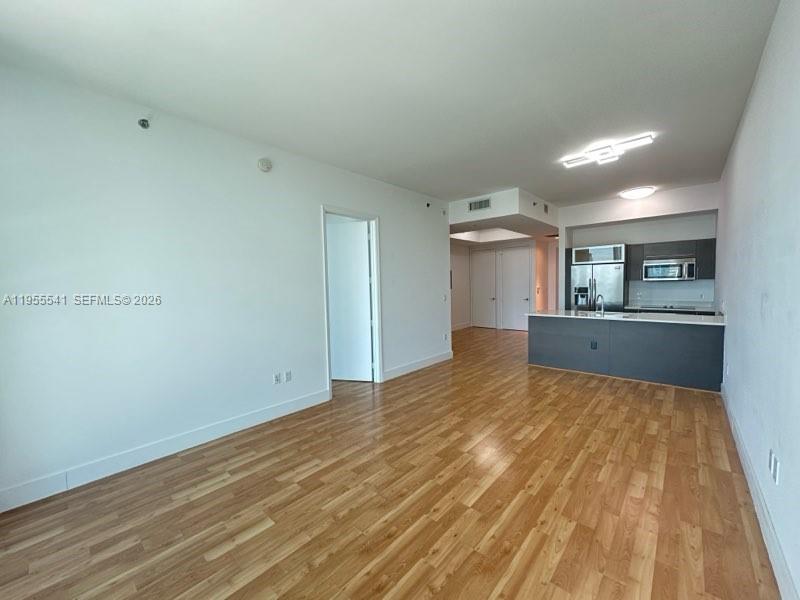 55 SE 6th St # 4100