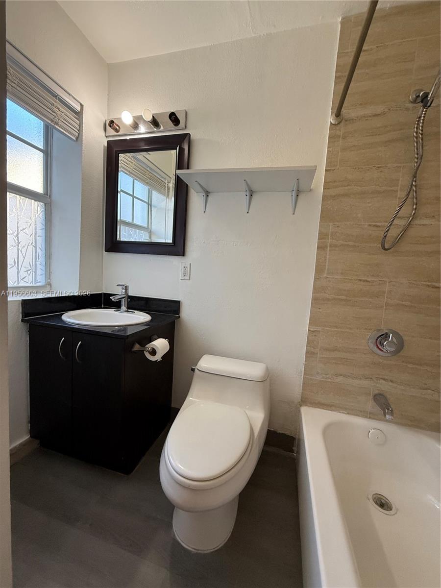 1330 Pennsylvania Ave # 108