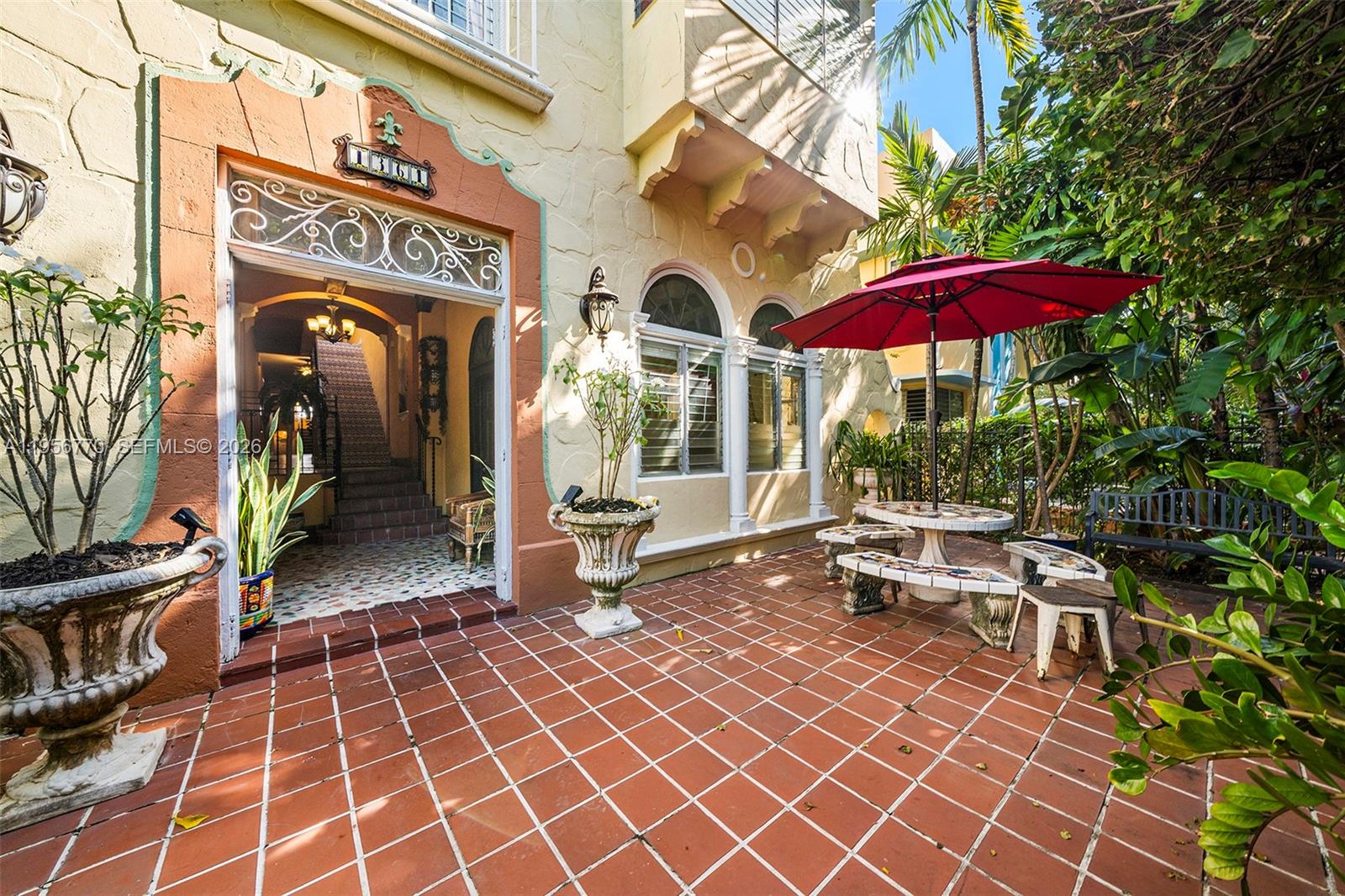 1361 Meridian Ave # 1