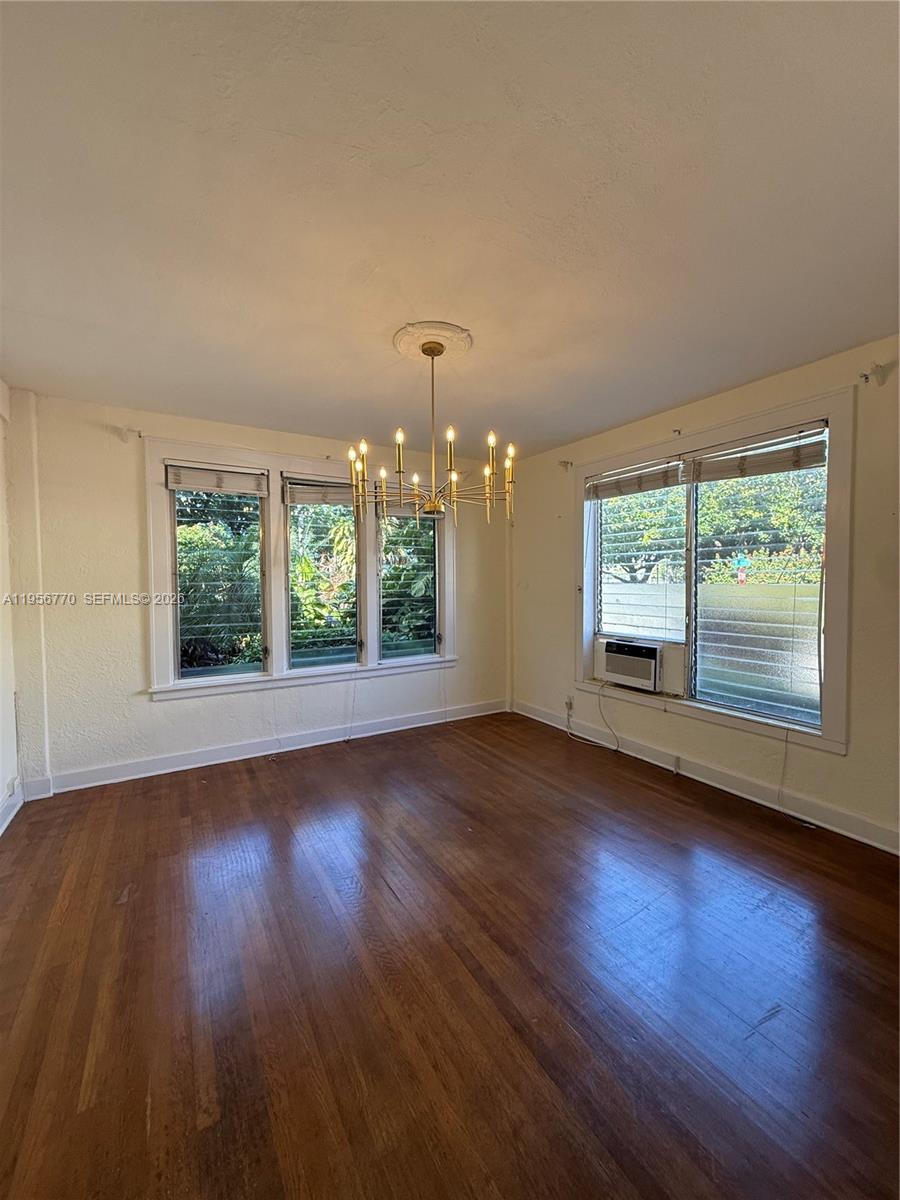 1361 Meridian Ave # 1