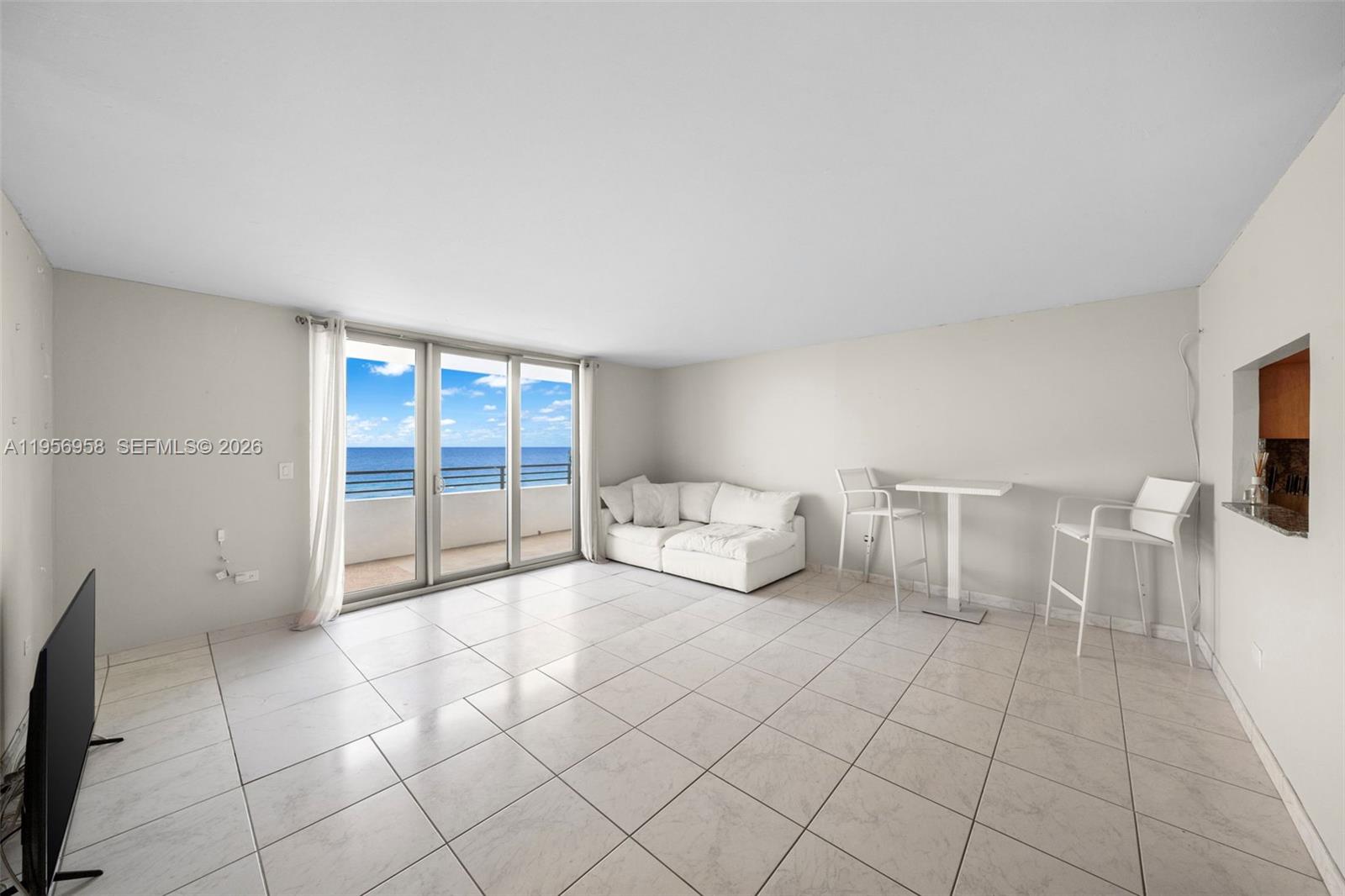5555 Collins Ave # 6E