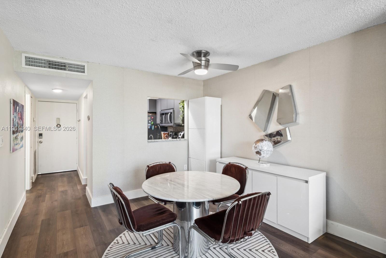 1020 Meridian Ave # 403