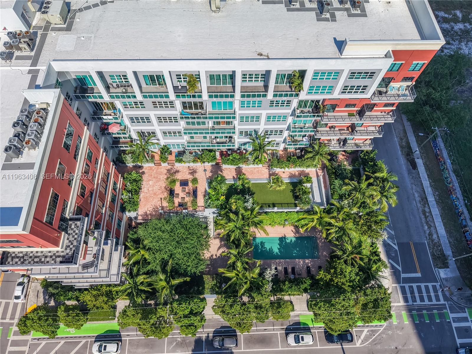 1749 NE Miami Ct Unit: 605