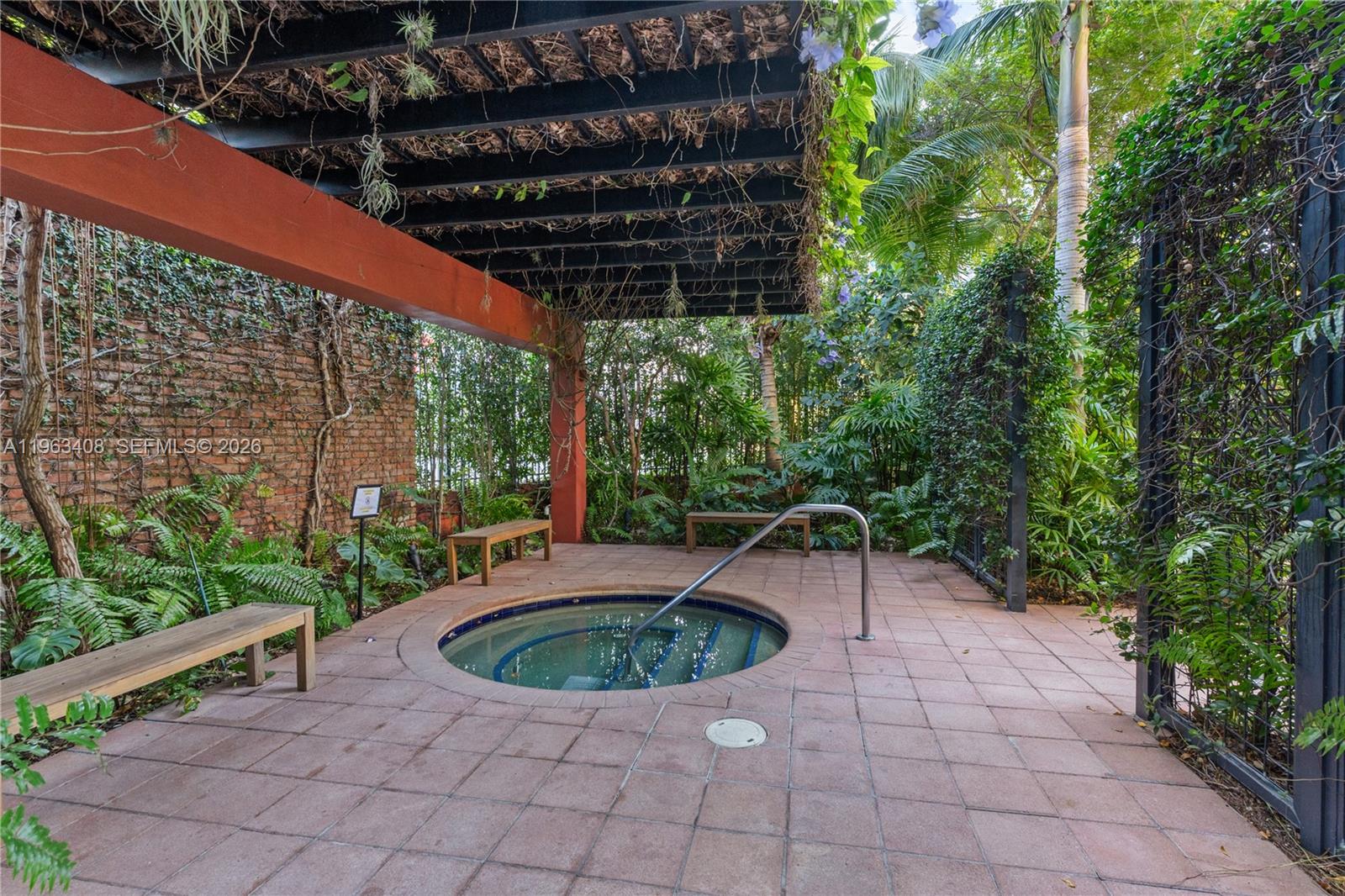 1749 NE Miami Ct Unit: 605