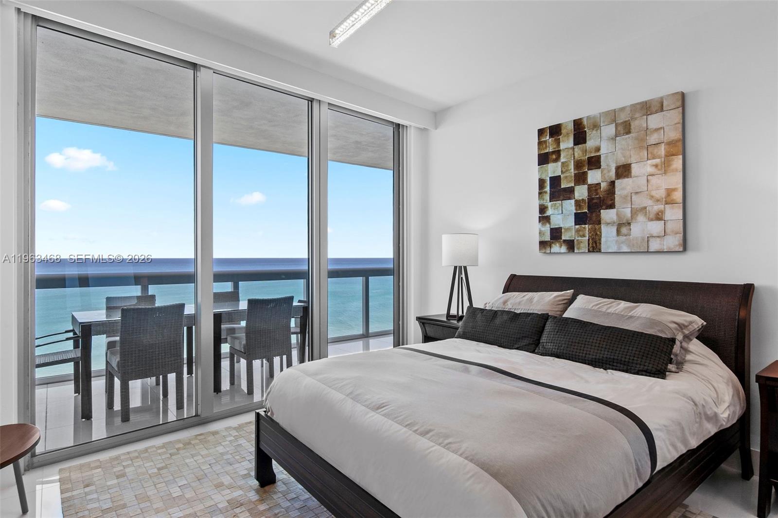 6899 Collins Ave # 2207