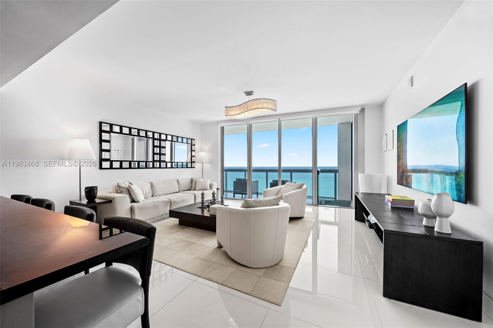6899 Collins Ave # 2207