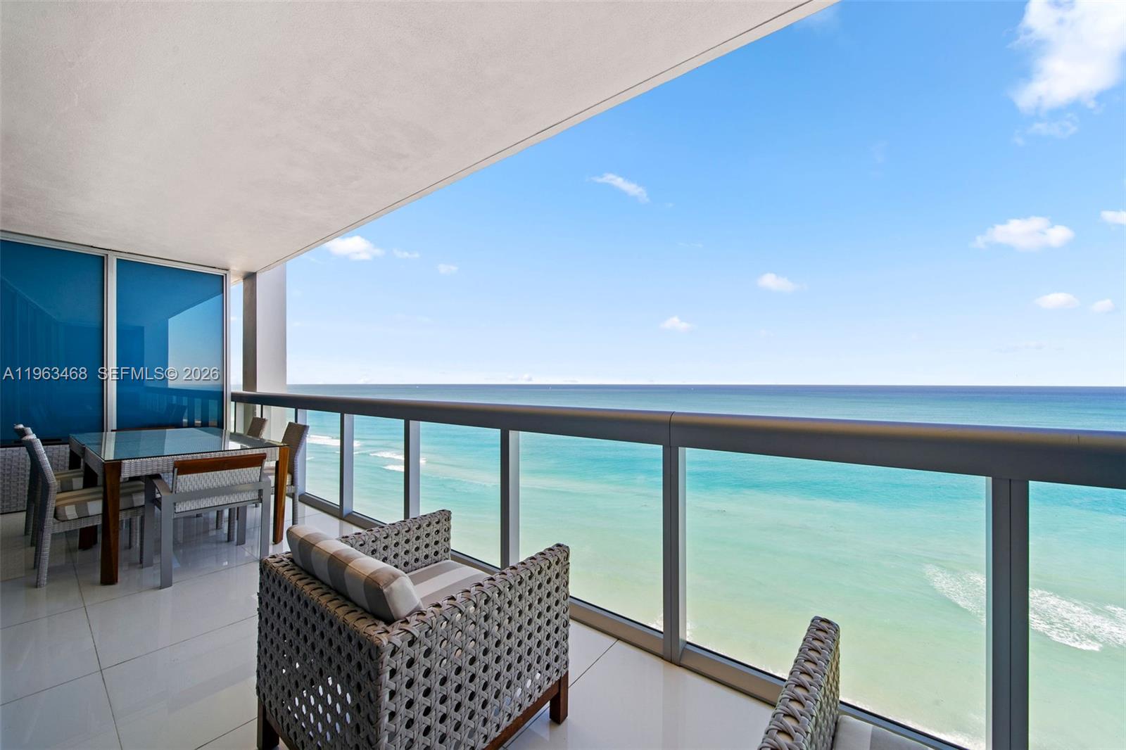 6899 Collins Ave # 2207
