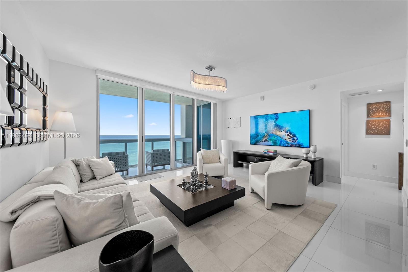 6899 Collins Ave # 2207