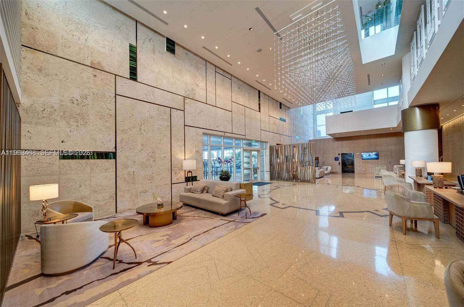 6899 Collins Ave # 2207