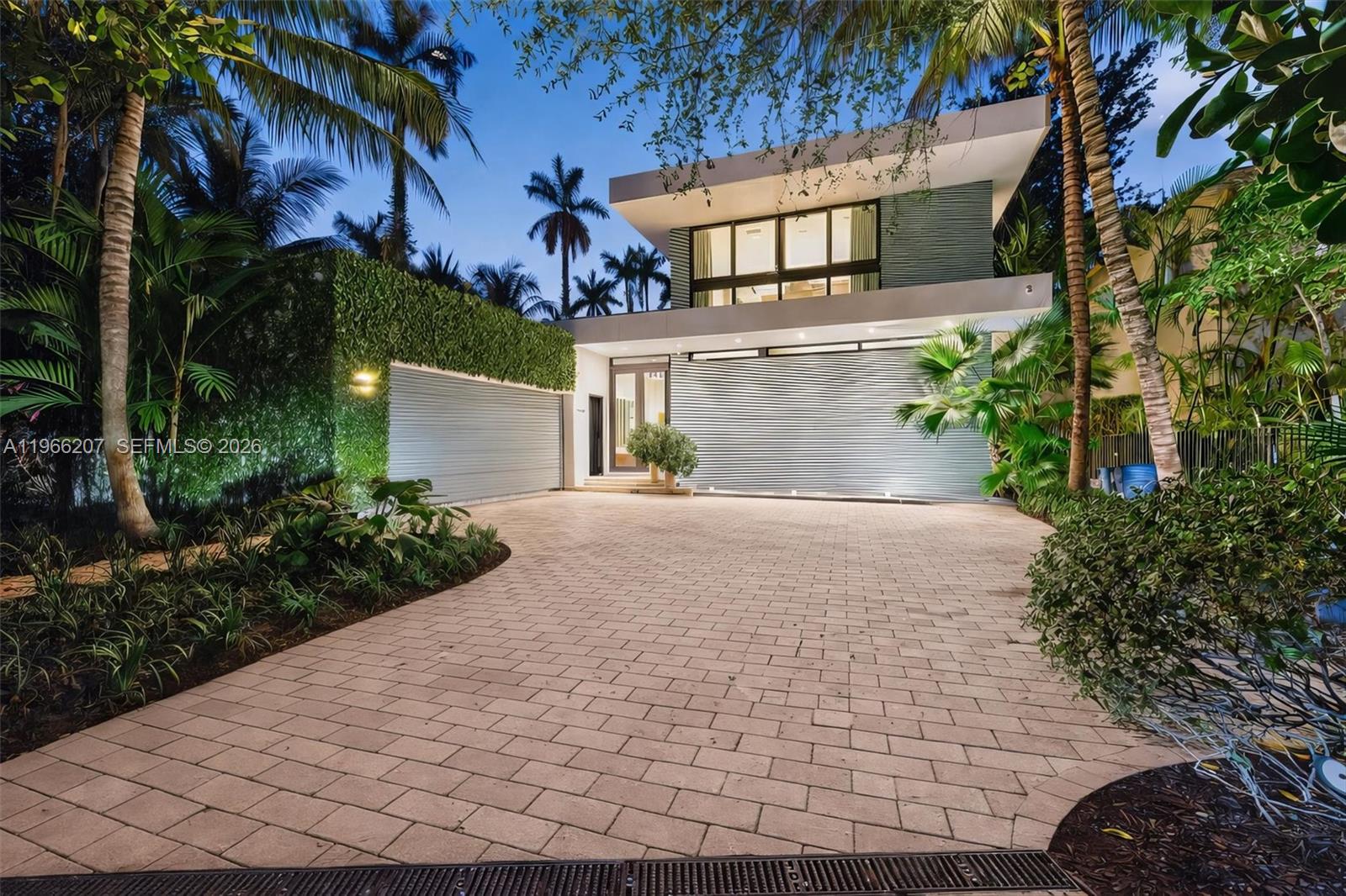 2300 Sunset Dr