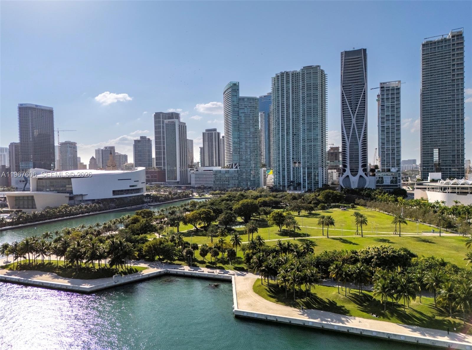 888 Biscayne Blvd # 910