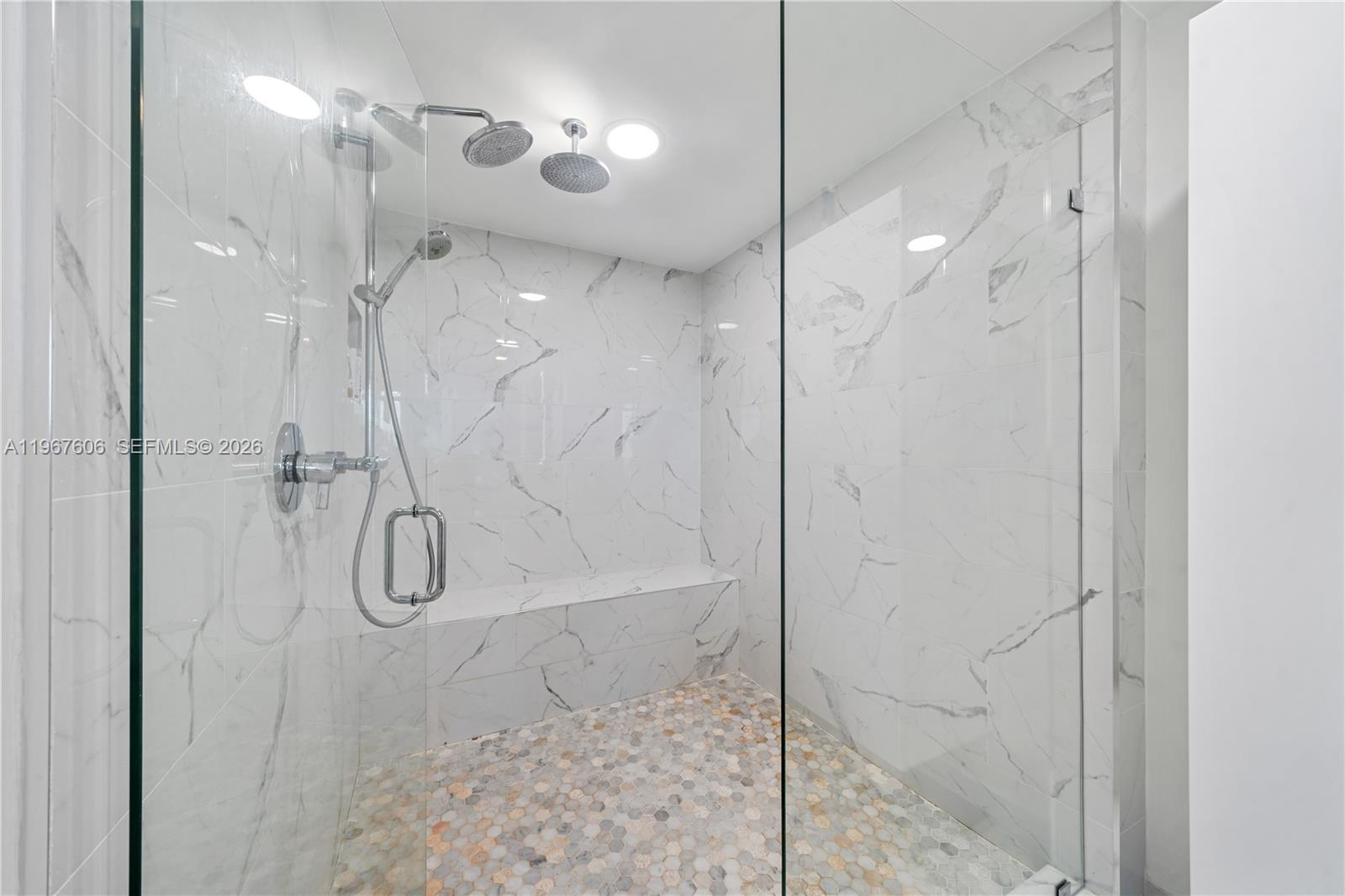 888 Biscayne Blvd # 910