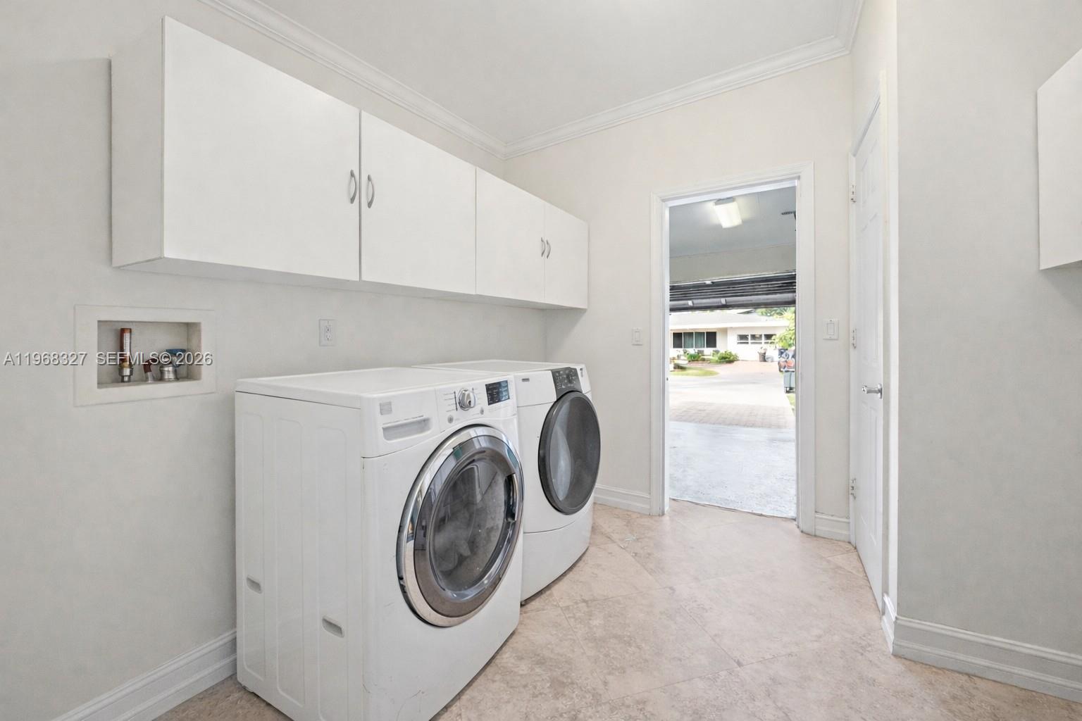 7431 Center Bay Dr