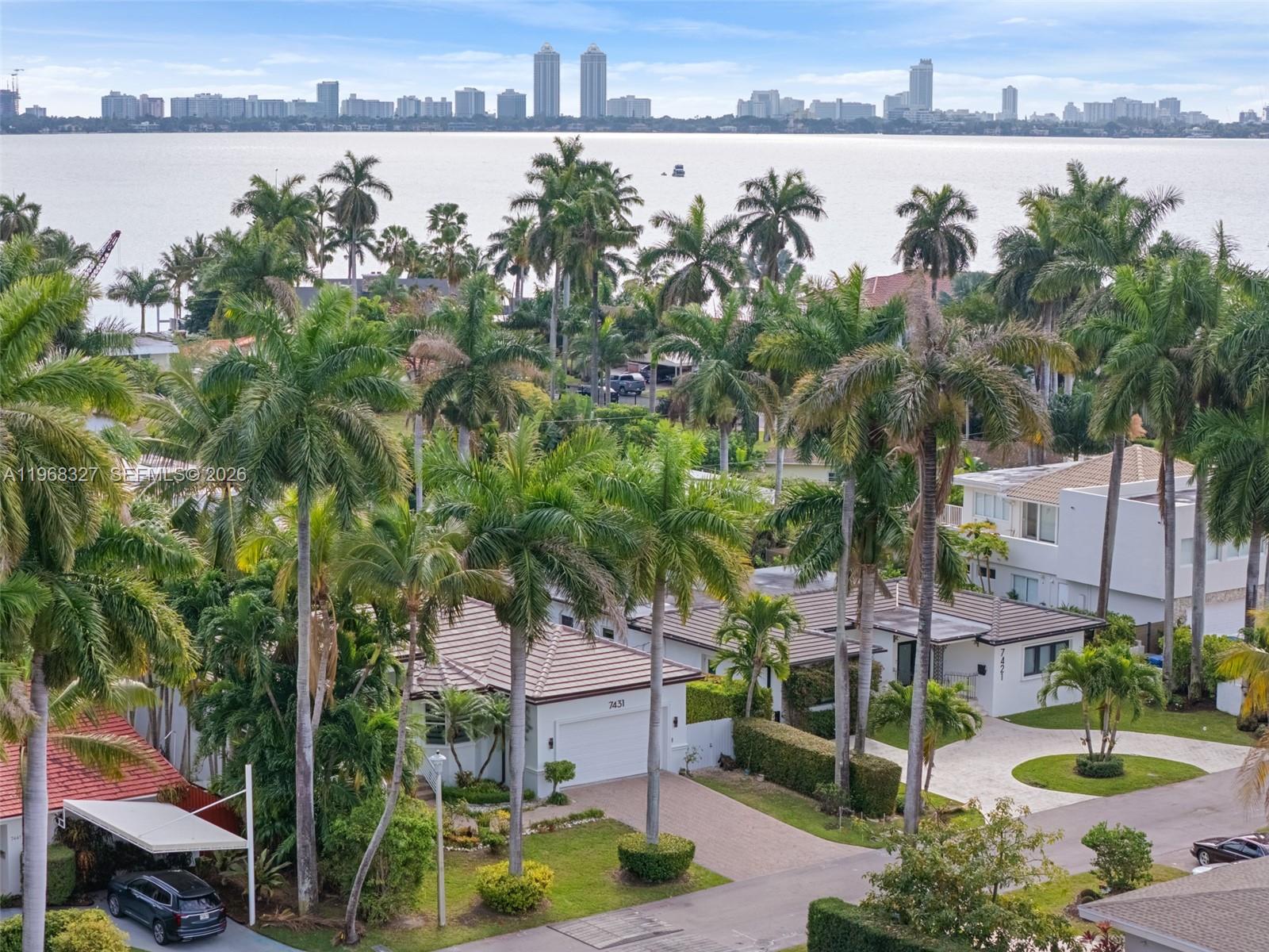 7431 Center Bay Dr