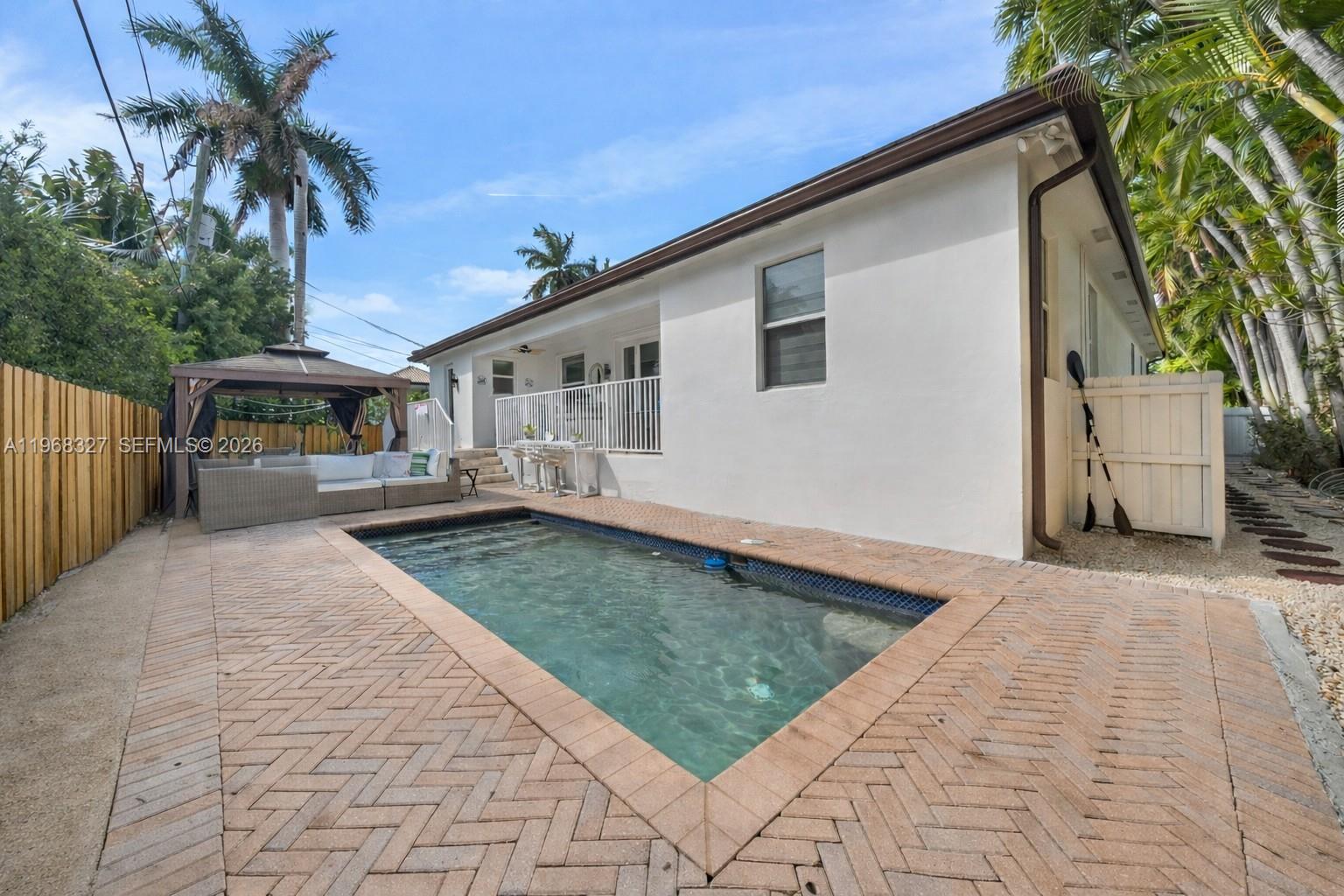 7431 Center Bay Dr