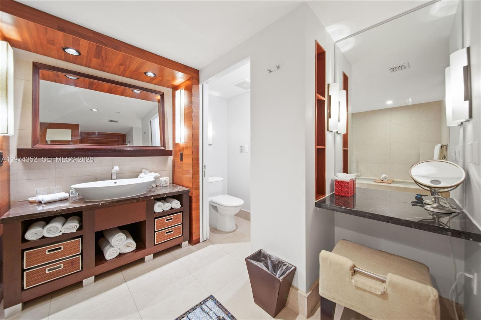 6801 Collins Ave # 604