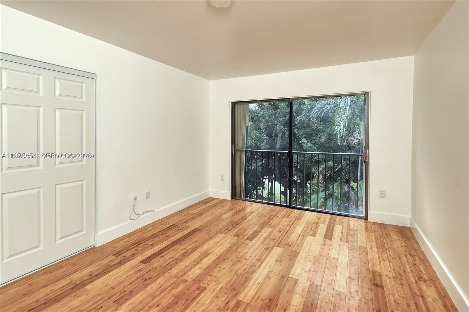 3905 Adra Ave # 46B Unit: J-46B