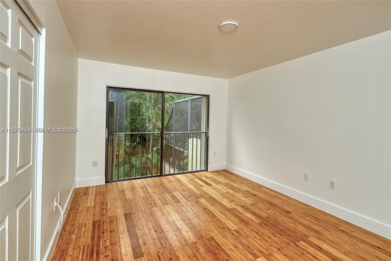 3905 Adra Ave # 46B Unit: J-46B