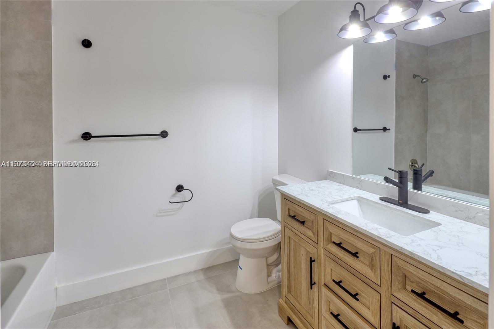 3905 Adra Ave # 46B Unit: J-46B