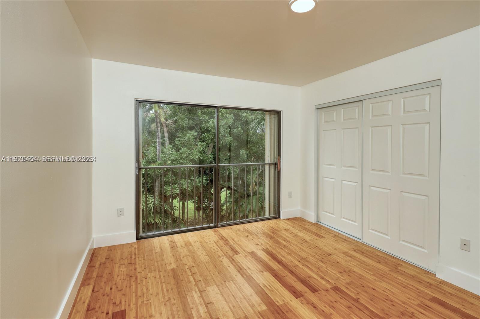 3905 Adra Ave # 46B Unit: J-46B