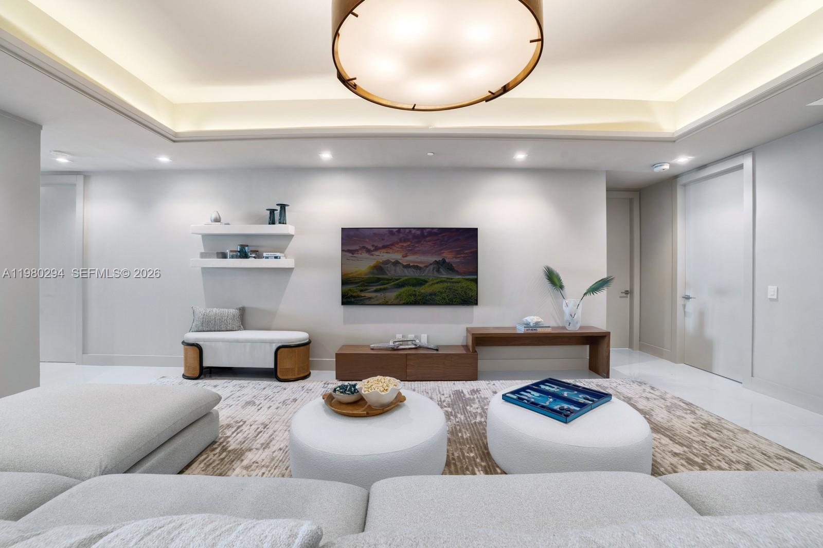 5959 Collins Ave # 1606