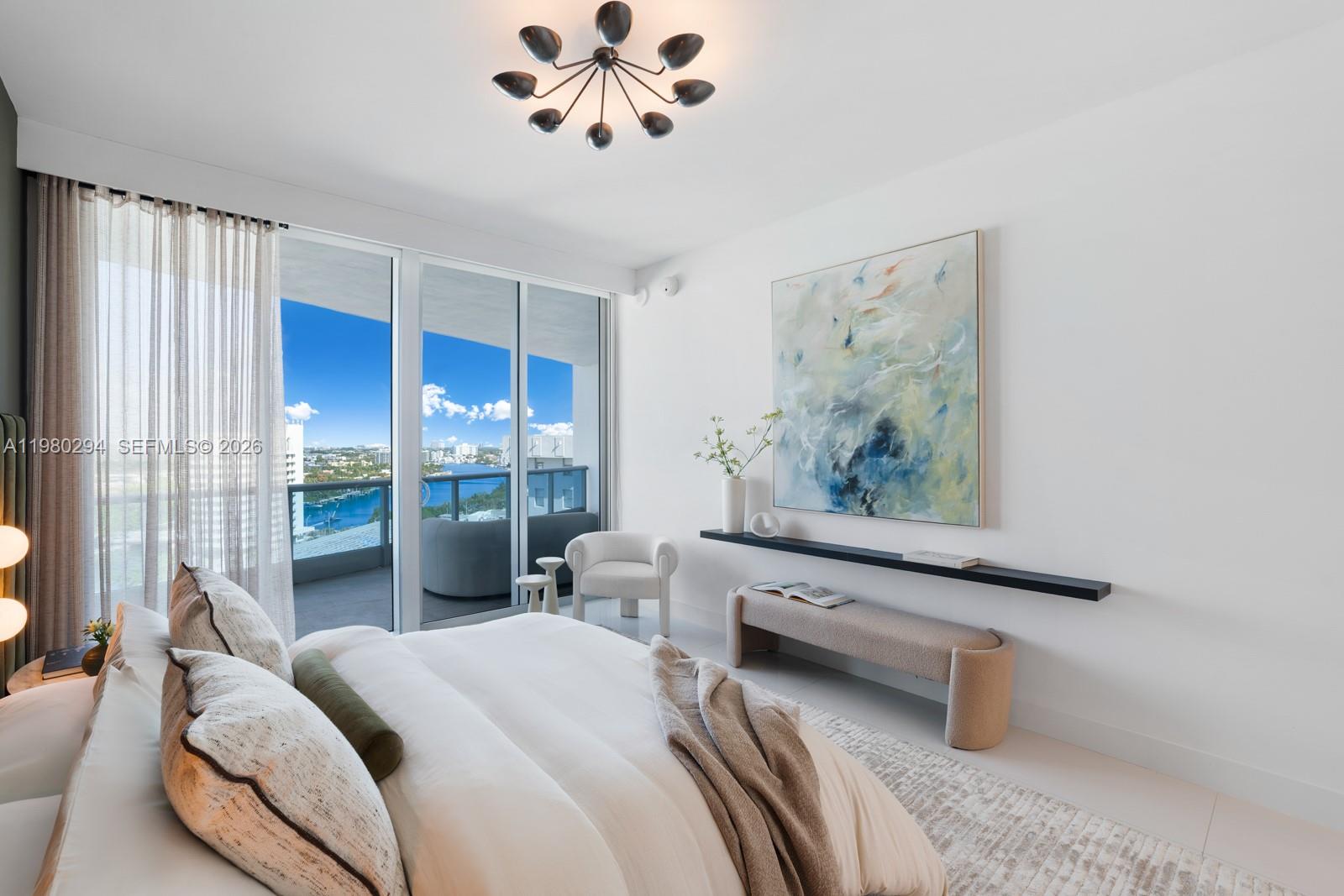 5959 Collins Ave # 1606