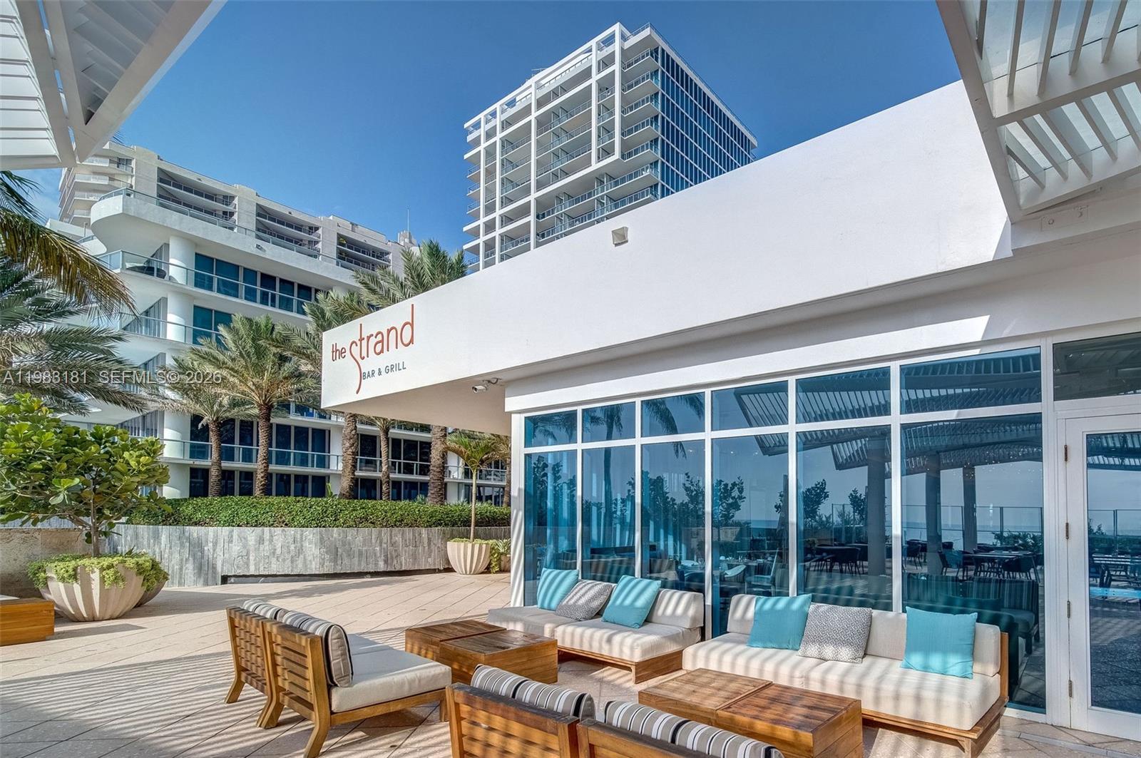 6801 Collins Ave #610 Door # 612