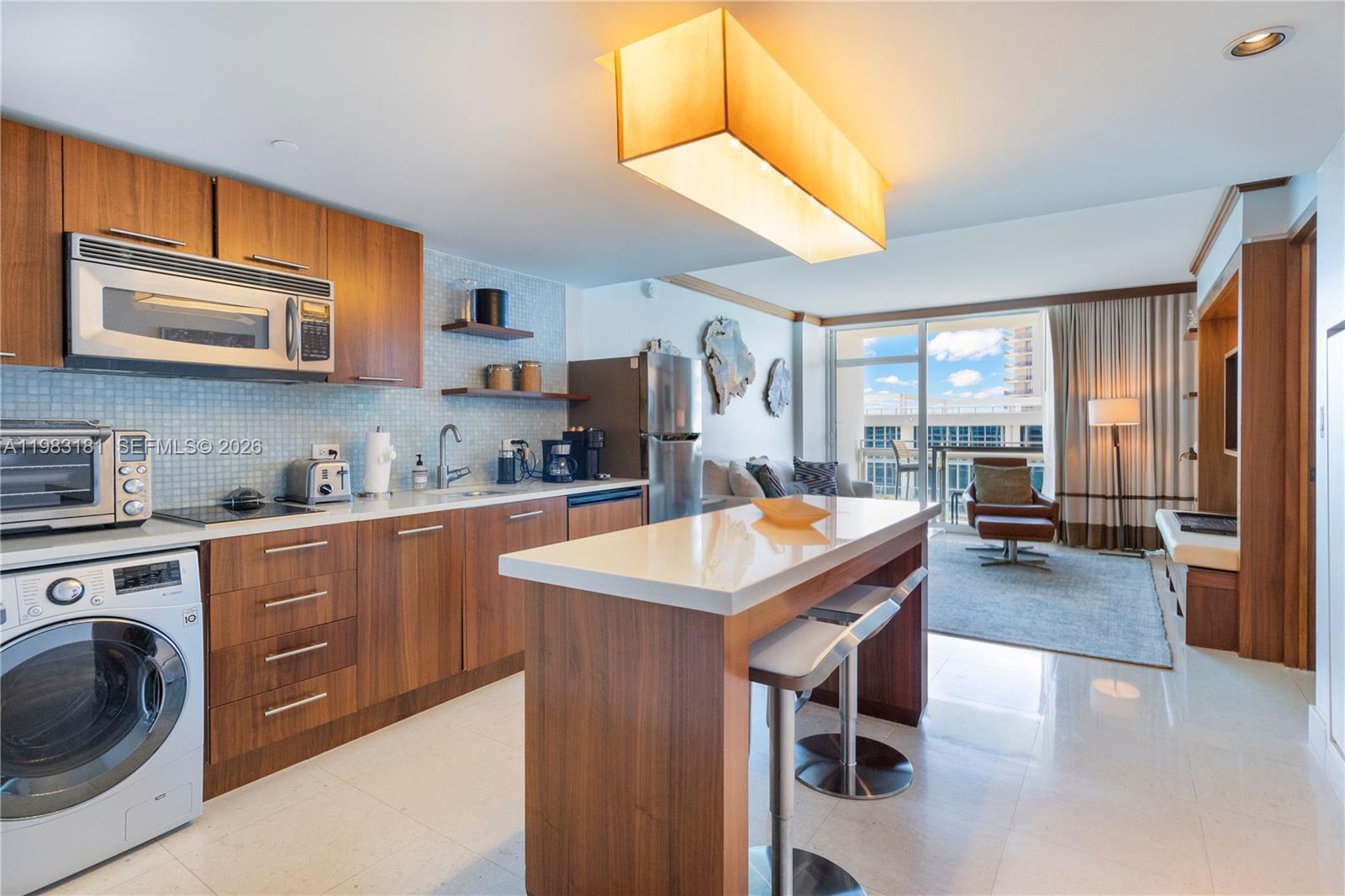 6801 Collins Ave #610 Door # 612