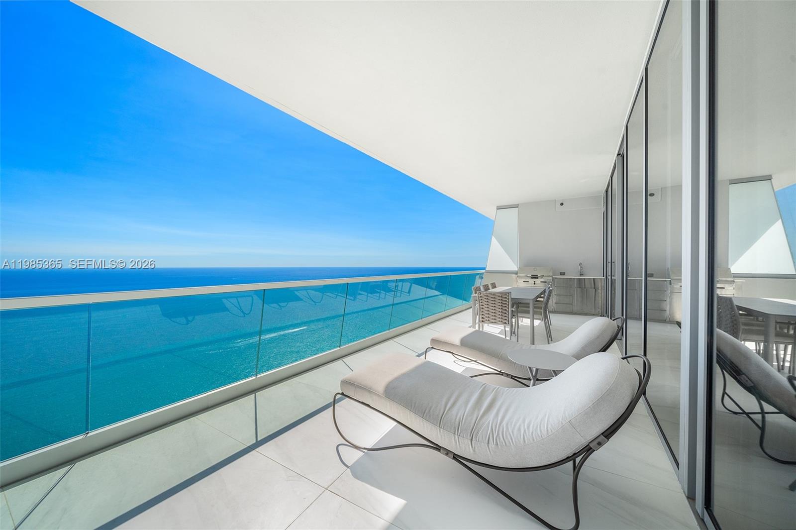 18501 Collins Ave # 3901