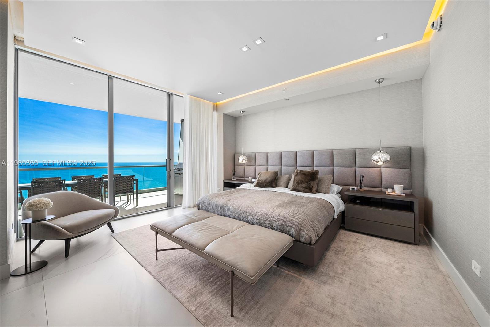 18501 Collins Ave # 3901