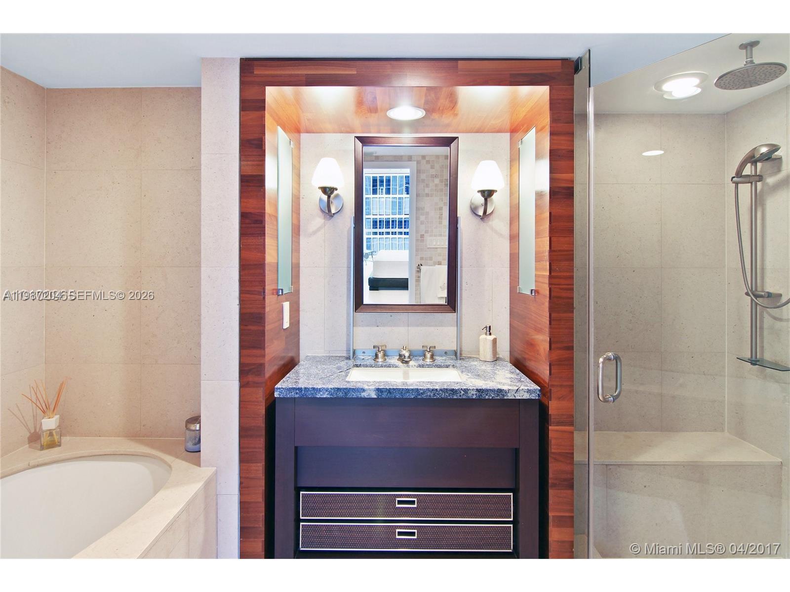 6801 COLLINS AVE # 1104
