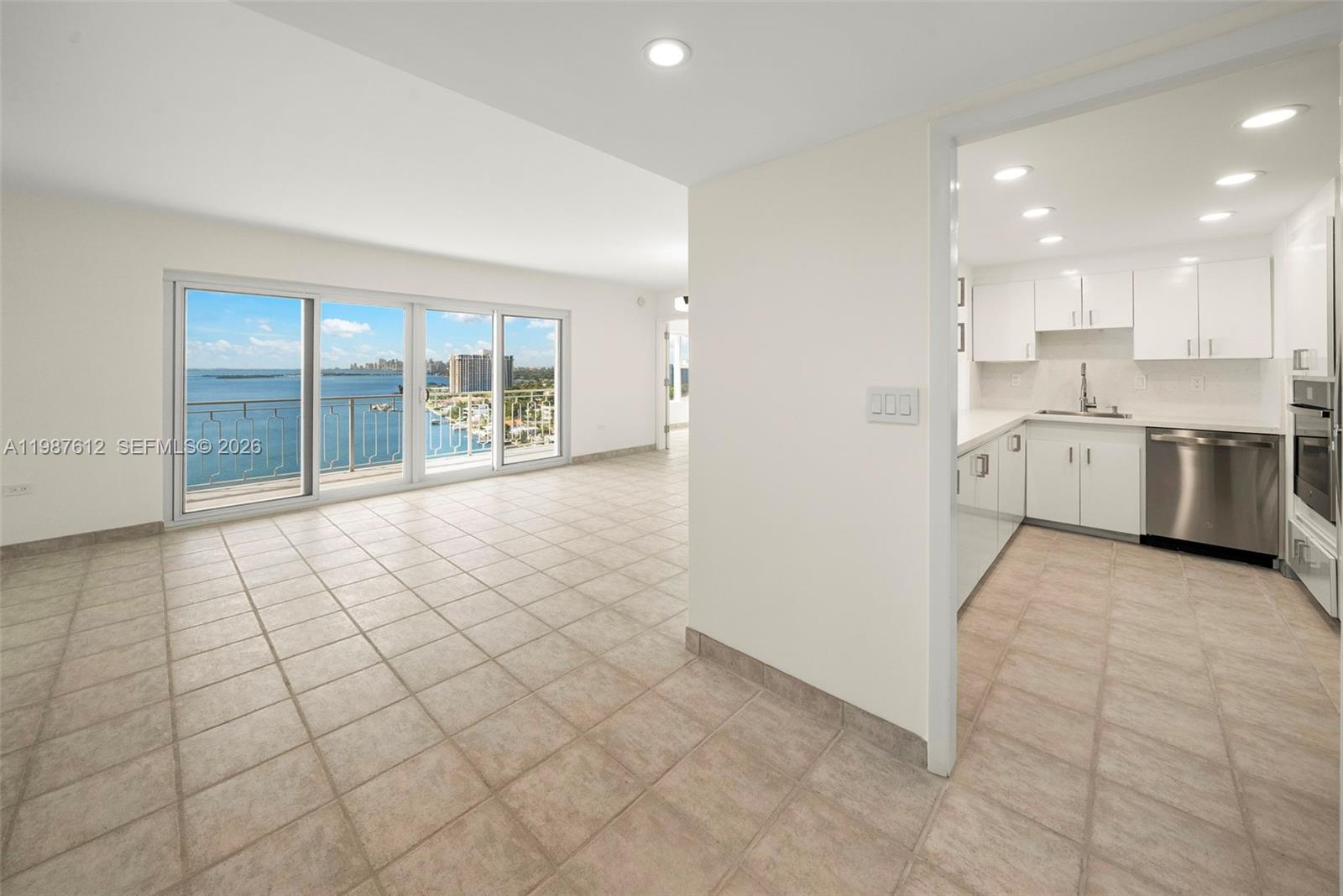 11111 Biscayne Blvd # 19D
