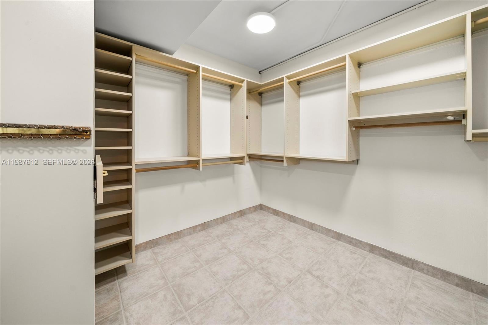 11111 Biscayne Blvd # 19D