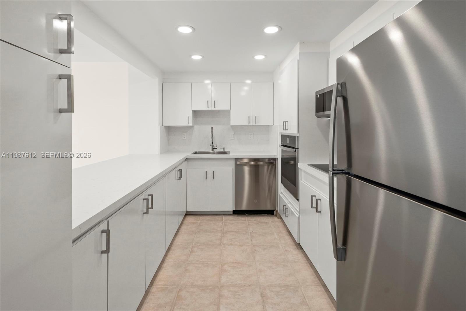11111 Biscayne Blvd # 19D