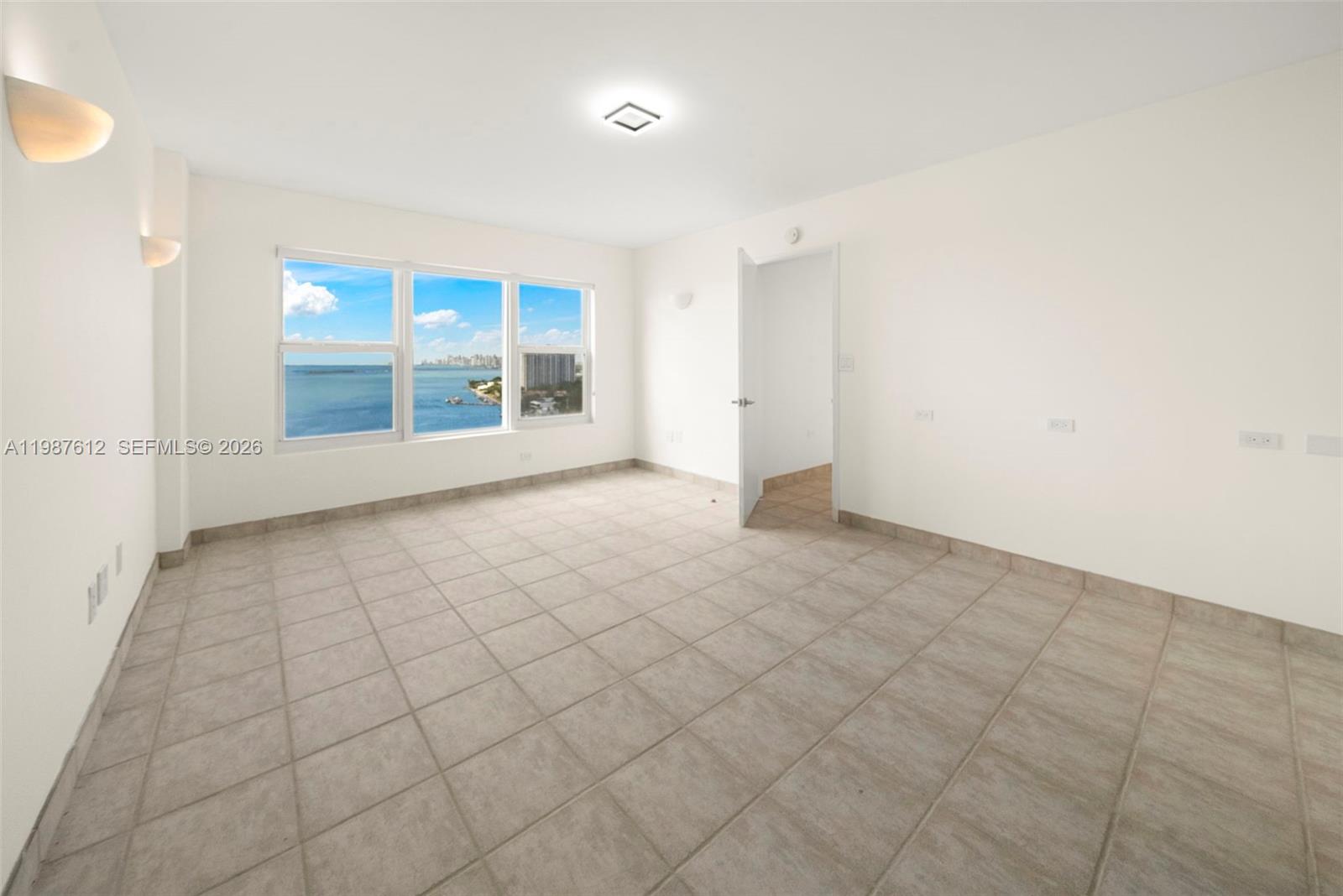 11111 Biscayne Blvd # 19D