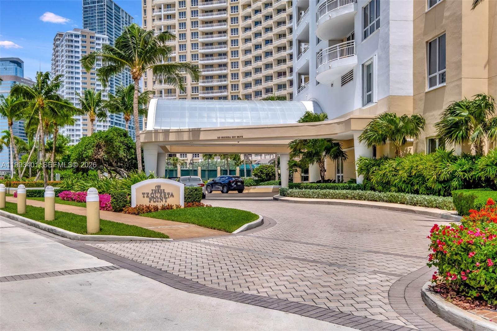 848 Brickell Key Dr # 2605