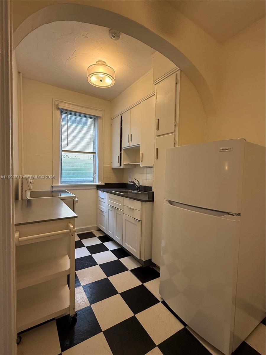 1361 Meridian Ave # 4