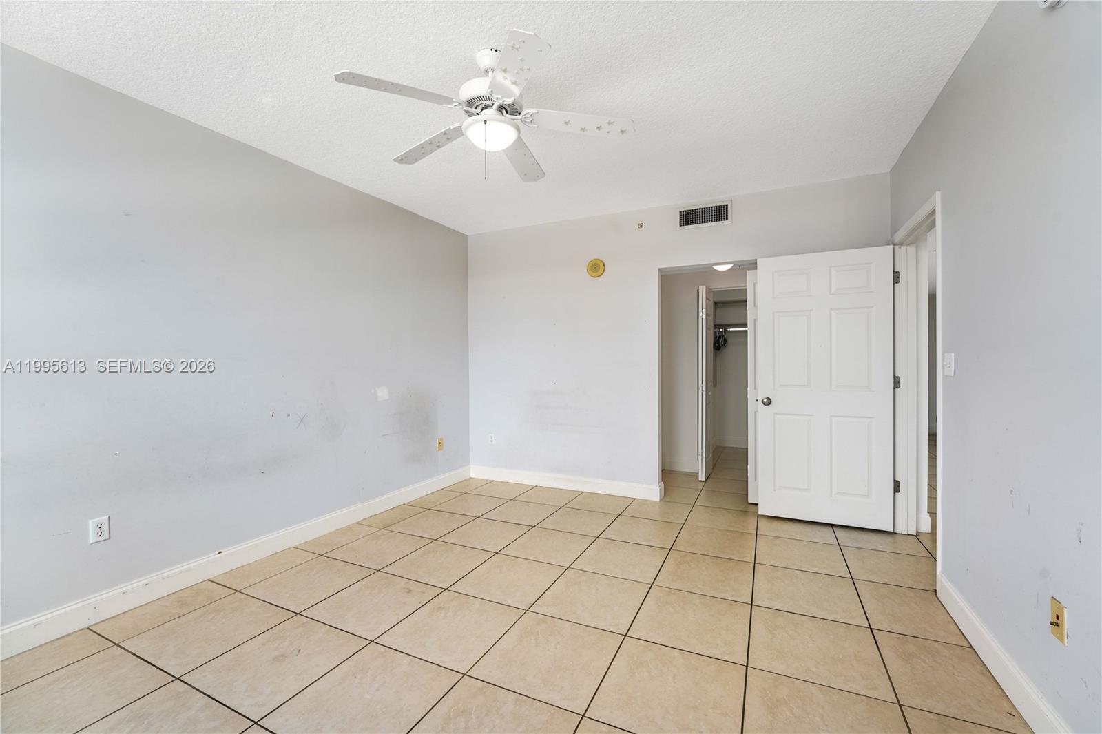 2000 N Bayshore Dr # 702