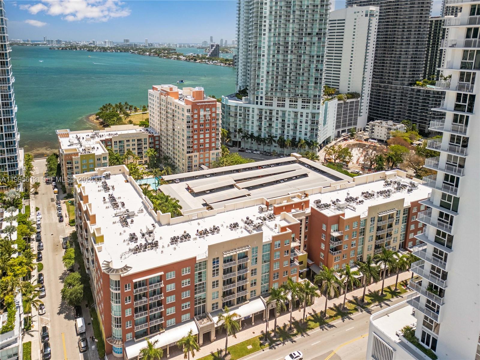 2000 N Bayshore Dr # 702