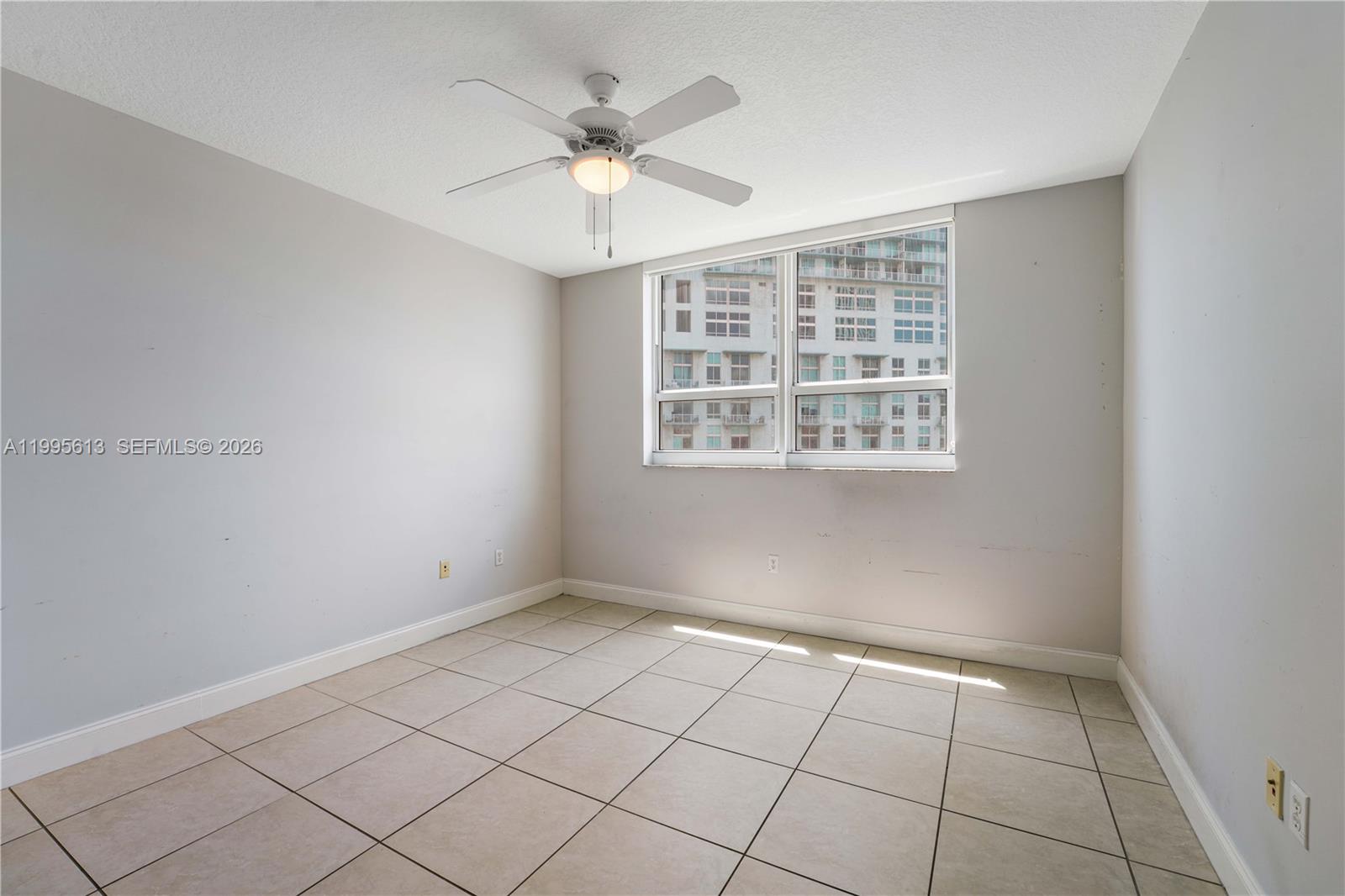 2000 N Bayshore Dr # 702