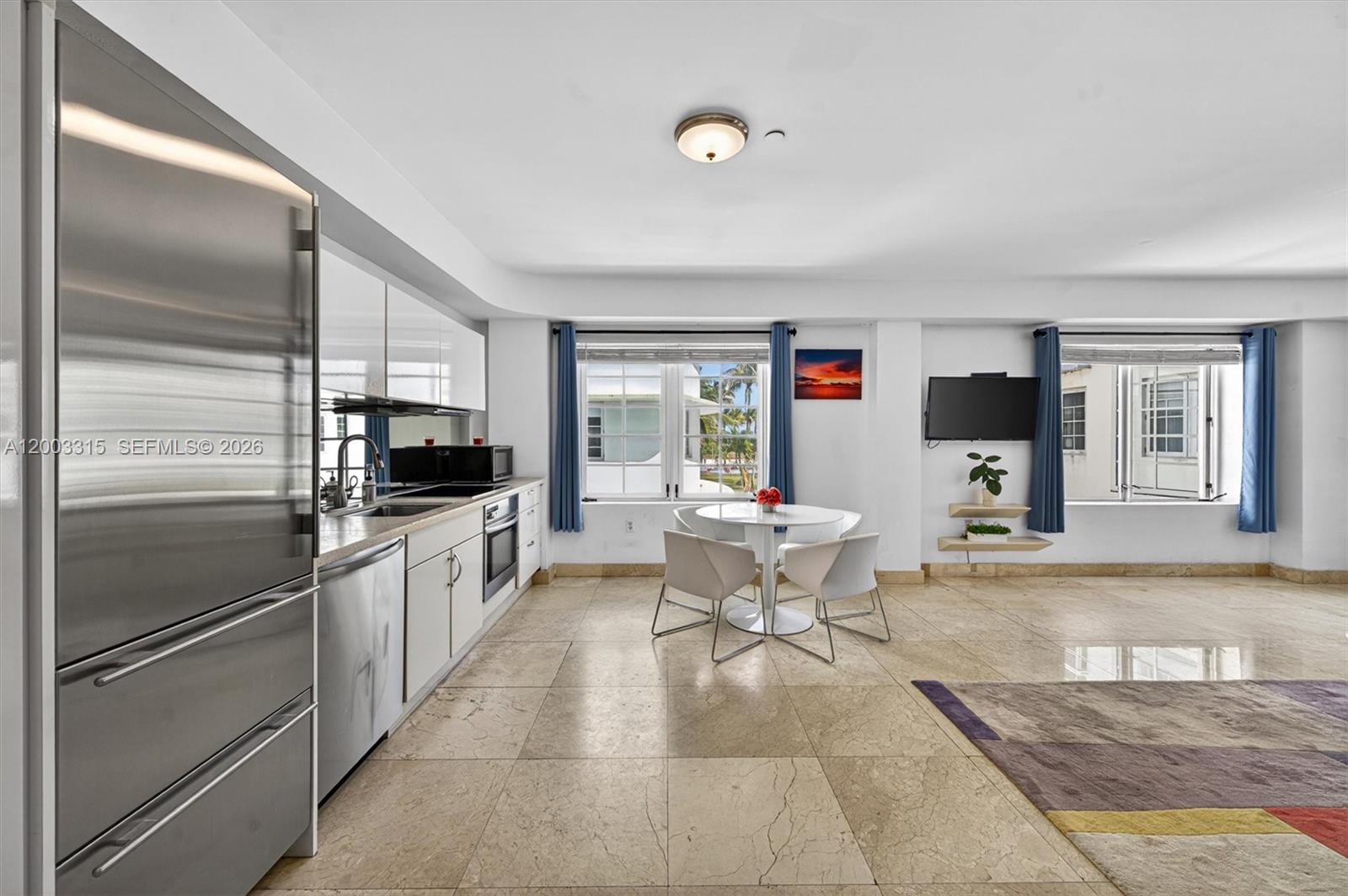 1250 Ocean Dr # 3F