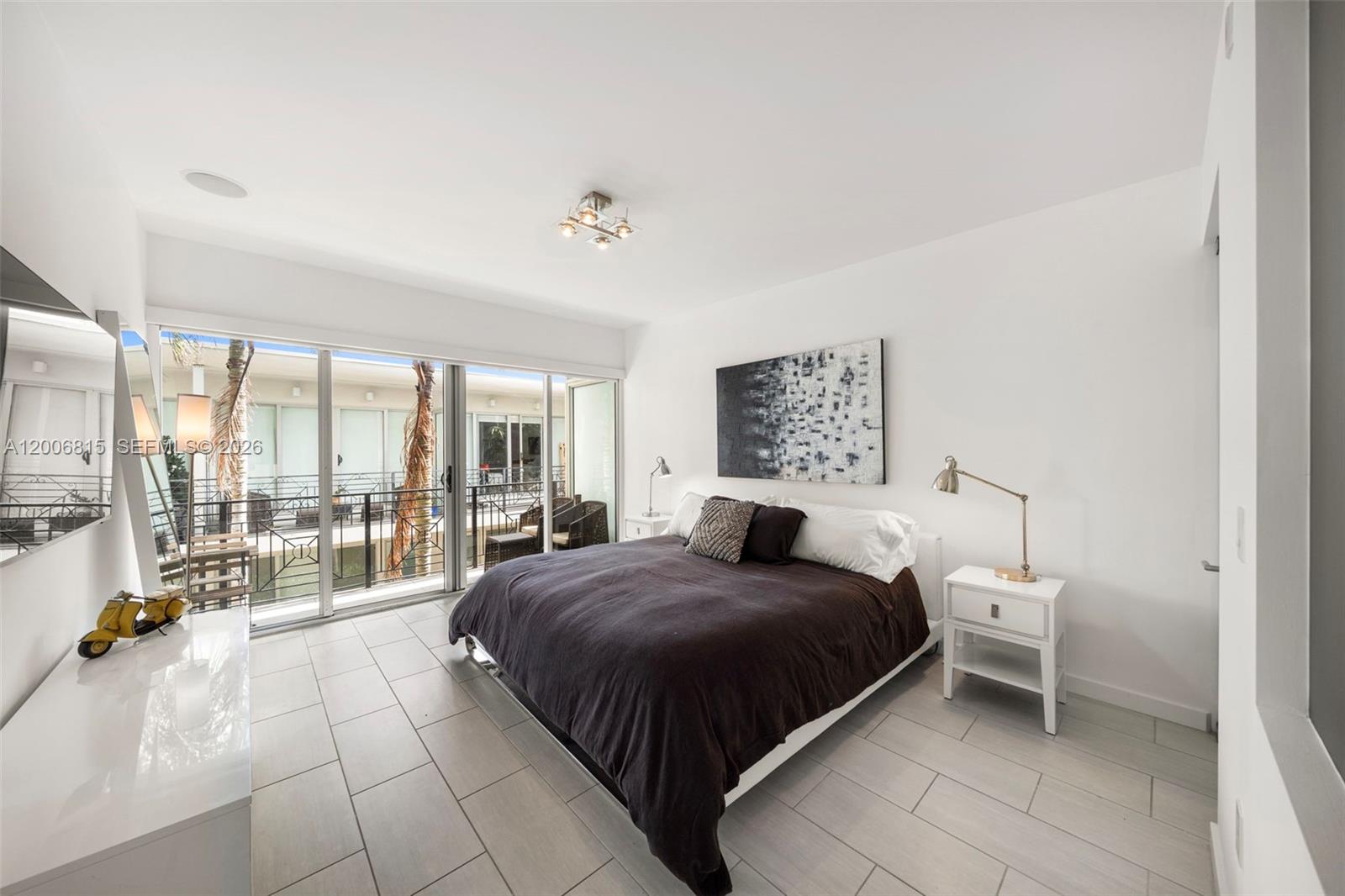 2130 Park Ave # 3