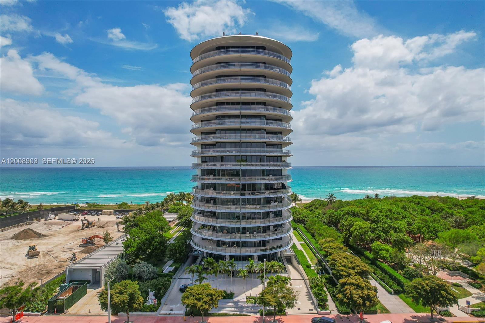 8701 Collins Ave # 904
