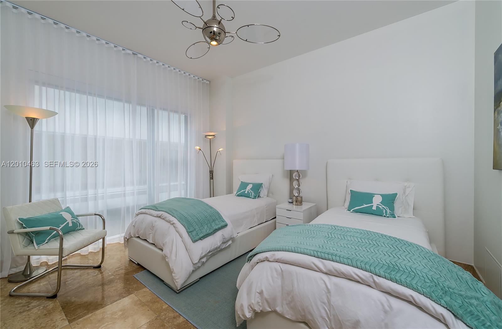 6799 Collins Ave # 503