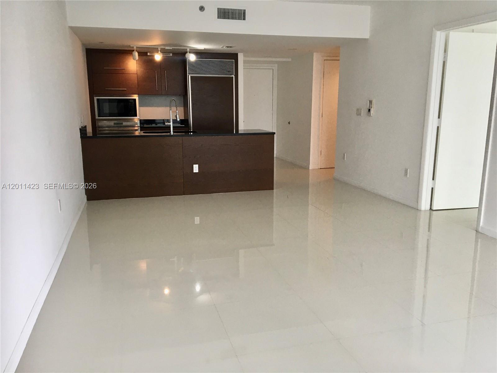 475 Brickell Avenue # 1614