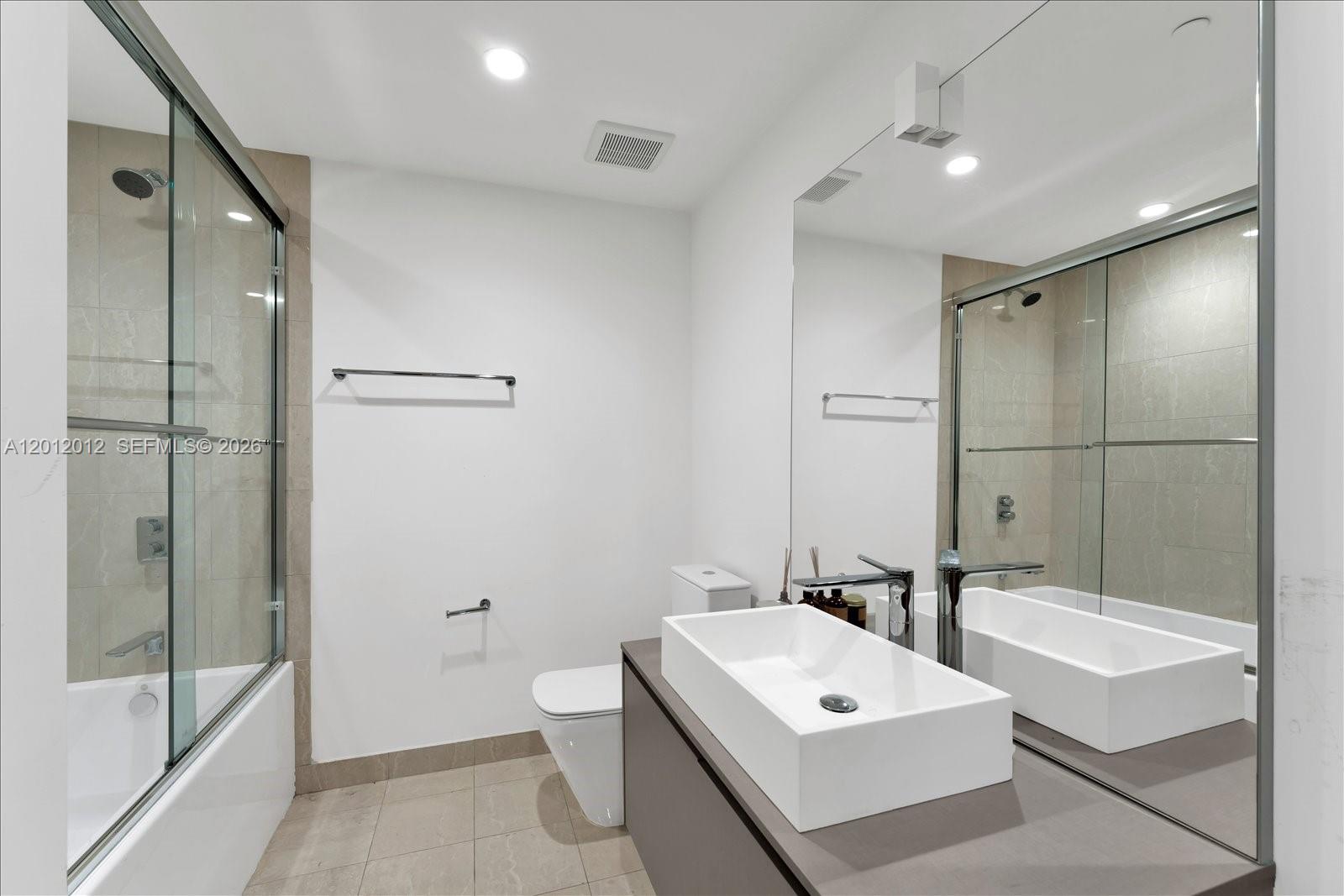 1000 Brickell Plz # 3607