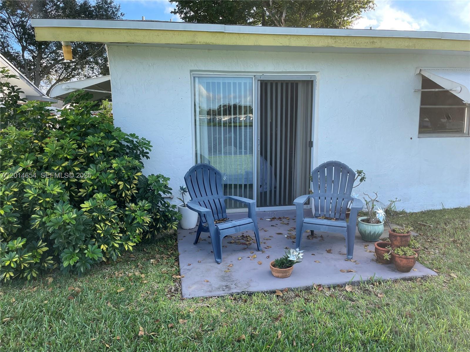 8621 NW 12th St # D178