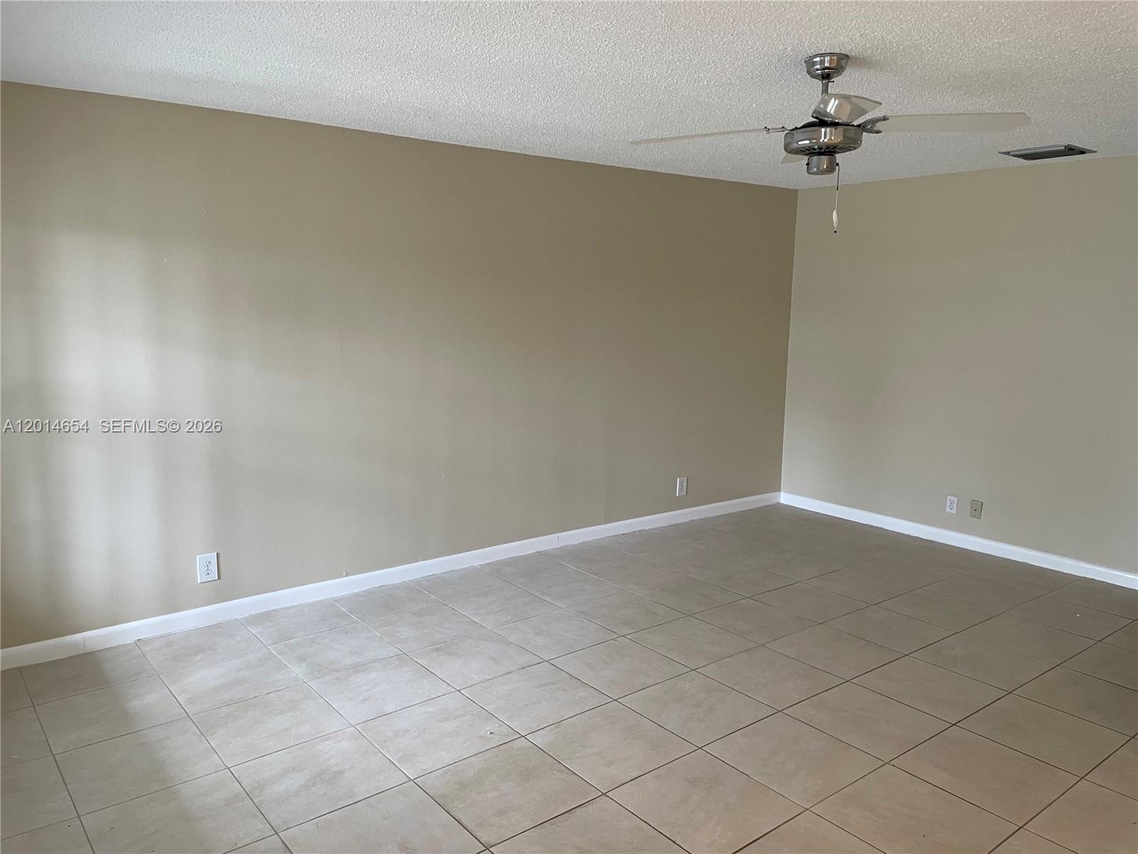 8621 NW 12th St # D178