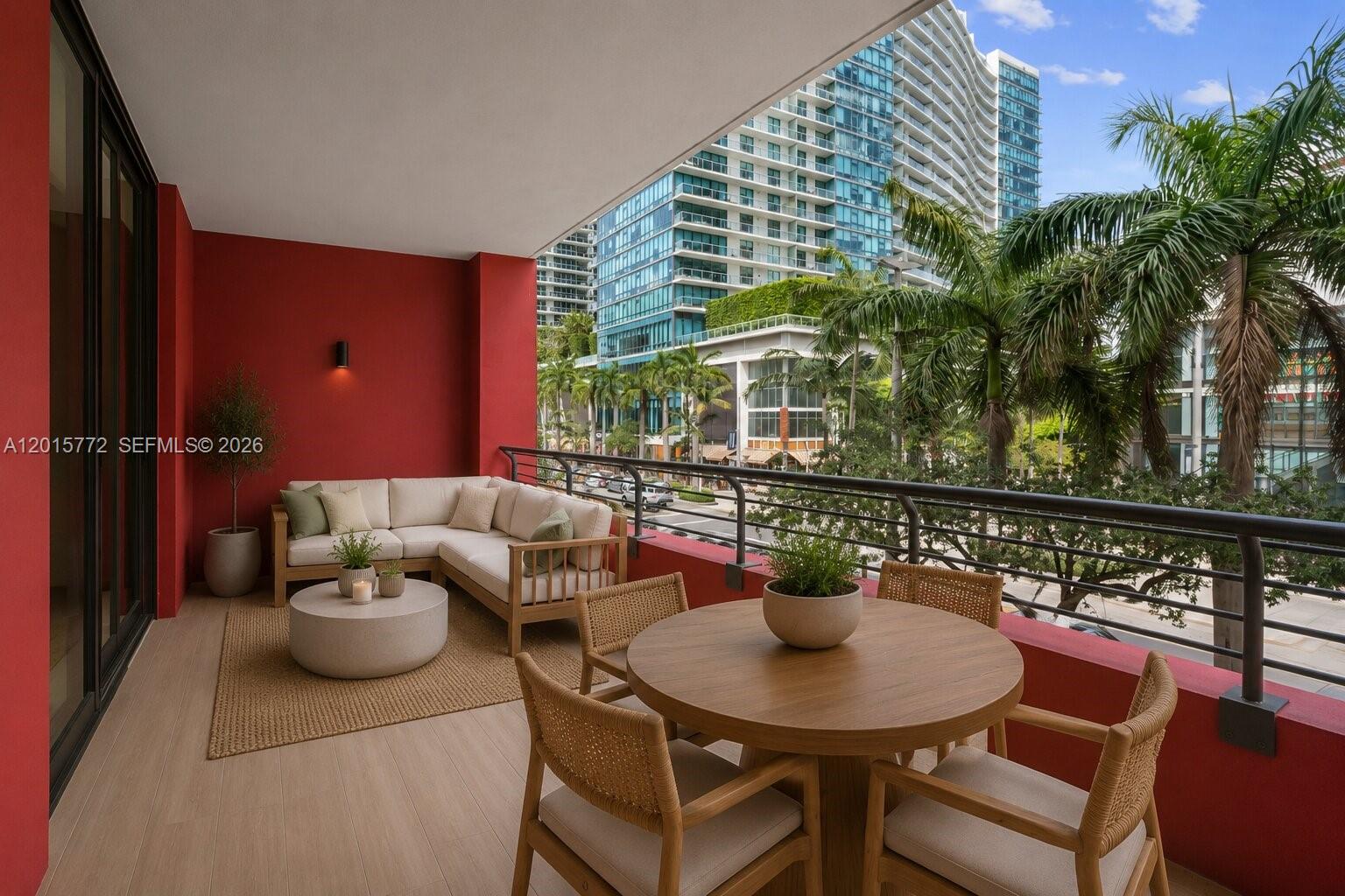 90 NE 32nd St # 211
